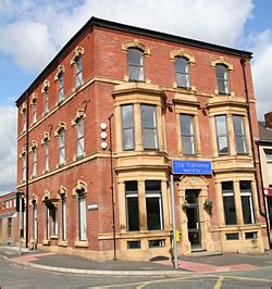 guest houses bolton|Bolton Bed and Breakfast, Cheap Hotel and Guest House Accommodati.